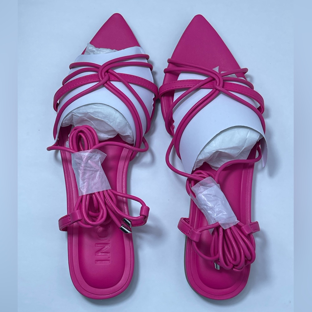 INC International Concepts Hot Pink Strappy Pointed Toe Sandals Size 7.5 NWT Box